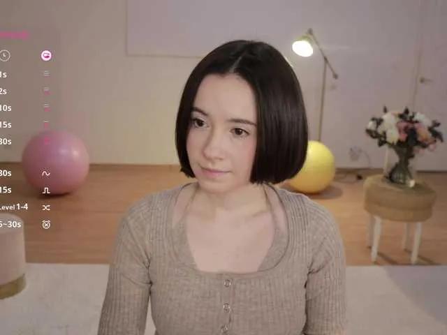 -FemaleEssence- — Freechat on BongaCams