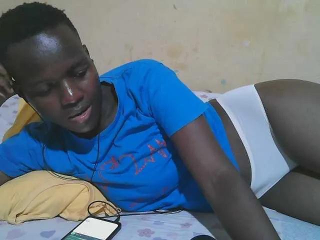 african-pussy1 on BongaCams