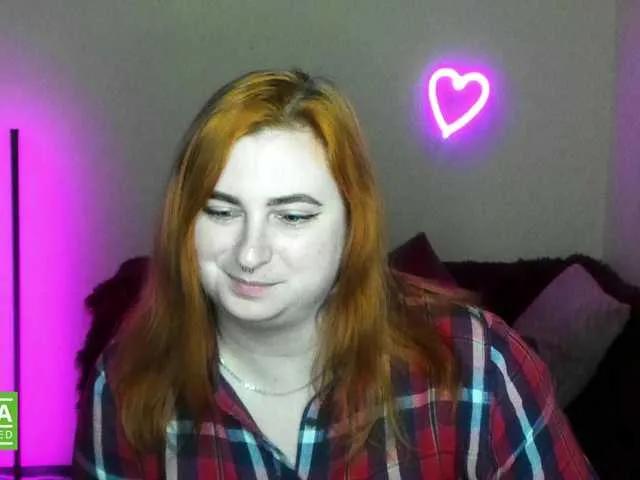 Aliciaredluv on BongaCams