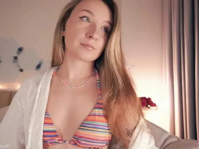 AlytheAmore on BongaCams