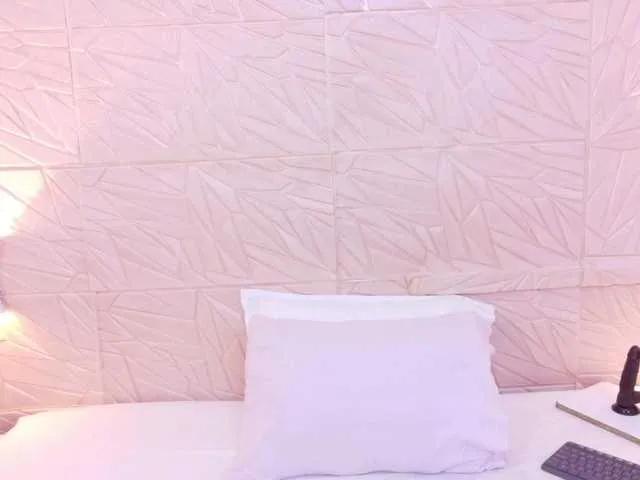 amarantha-love18 on BongaCams