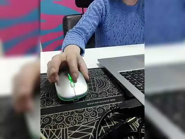 Angelinamik on BongaCams