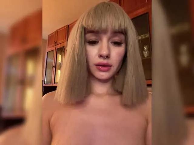 AnnaSissi on BongaCams