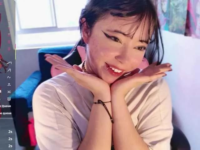 arieyaraa on BongaCams