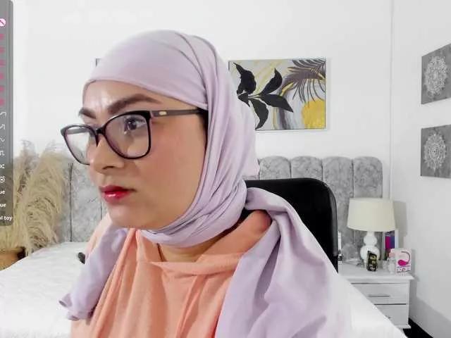 Azaharaa on BongaCams