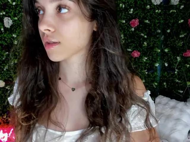 BabyAylin on BongaCams 