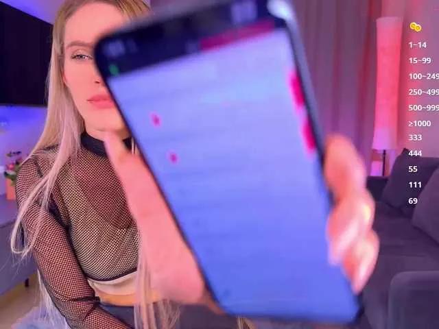 BlushMikki on BongaCams