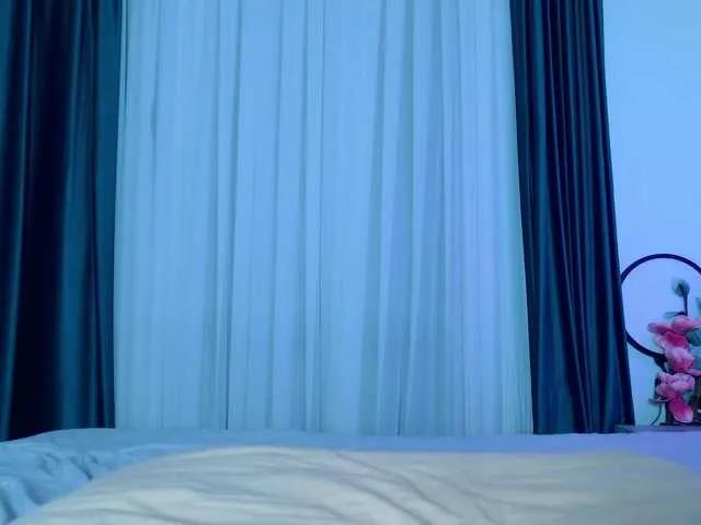 Brenda-M00n on BongaCams