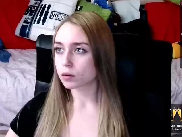 bubblybubbles on BongaCams 