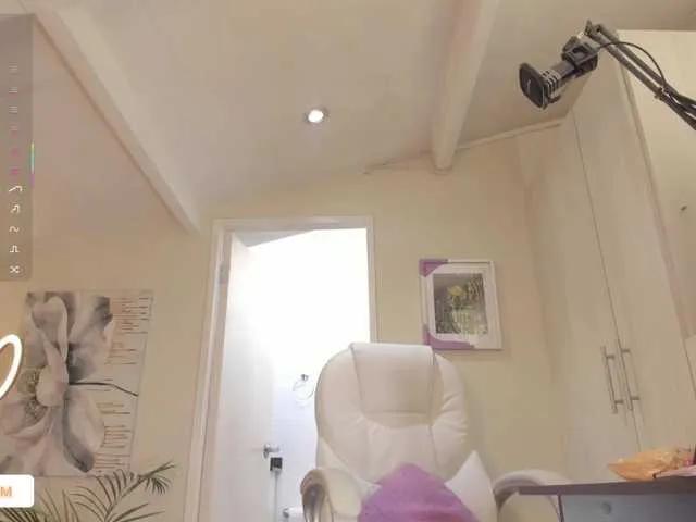 catalinasaiz on BongaCams