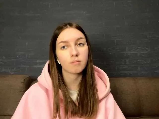 DeberaWarsham on BongaCams