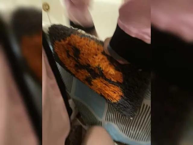 Devochka1010 on BongaCams