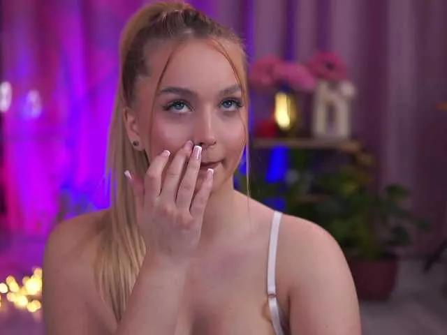 BongaCams ElyssawetXX is Freechat ElyssawetXX — Being called your good girl... feeling wanted... soft dirty talk in my ear... when someone takes their time teasing me until I start melting and can't hide how wet I'm getting