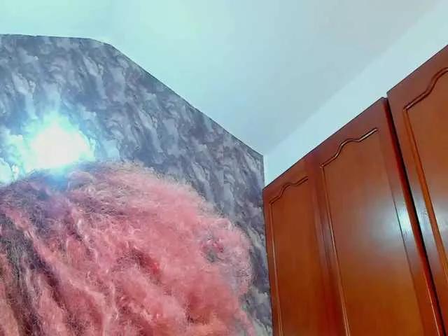 EMMAPARIS on BongaCams