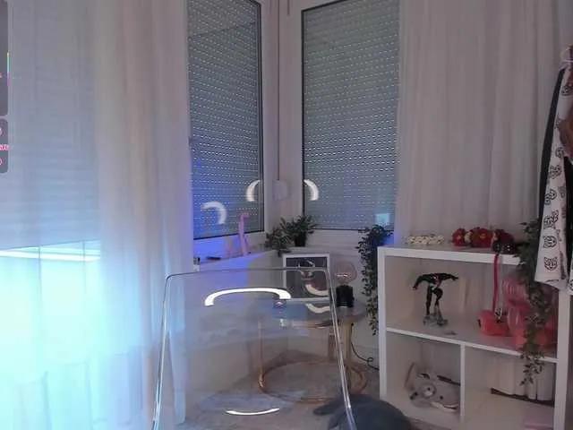 Foxe-Sailey on BongaCams