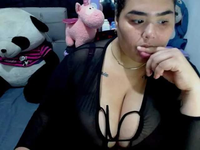 GabiBigBoobs on BongaCams