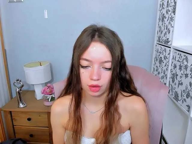 GraceShow on BongaCams