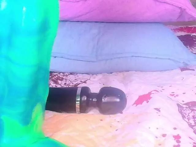 hanks-star on BongaCams