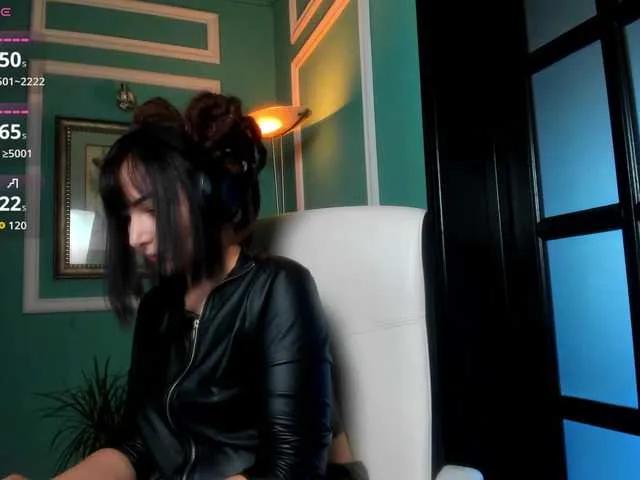 ingridblondy94 on BongaCams
