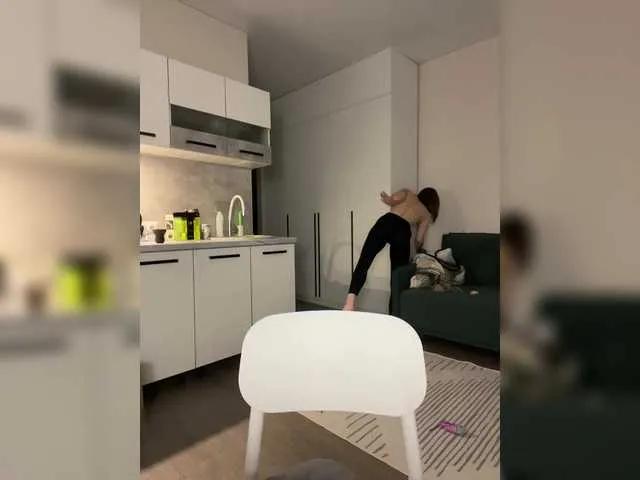 IRAONIC on BongaCams