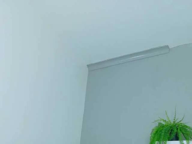 Kendalmiller on BongaCams