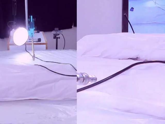 Kinky-cloe on BongaCams