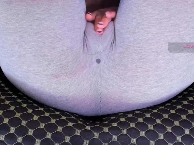 Kira-Kell — Topping up my bank account ^-^