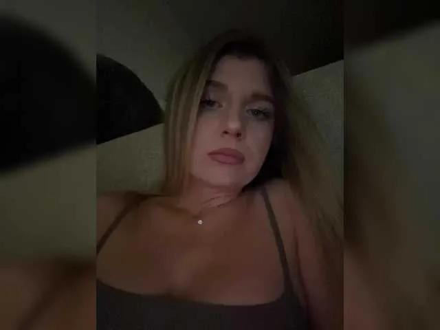 KotiMrrr on BongaCams