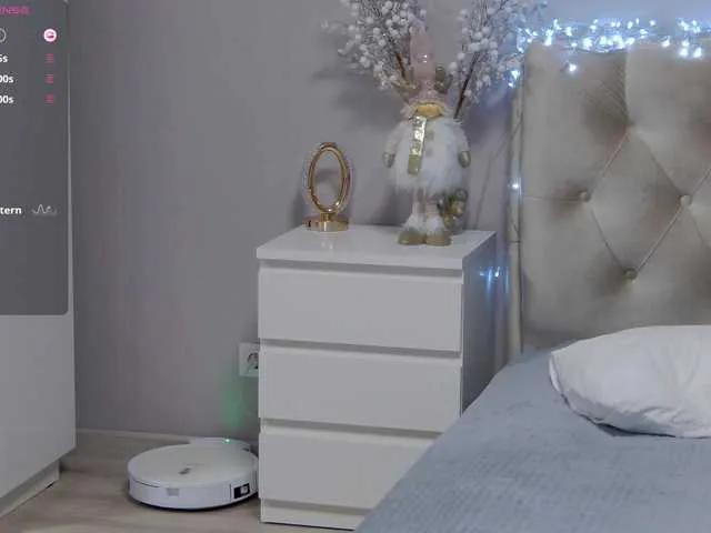 Lisa666-2 on BongaCams