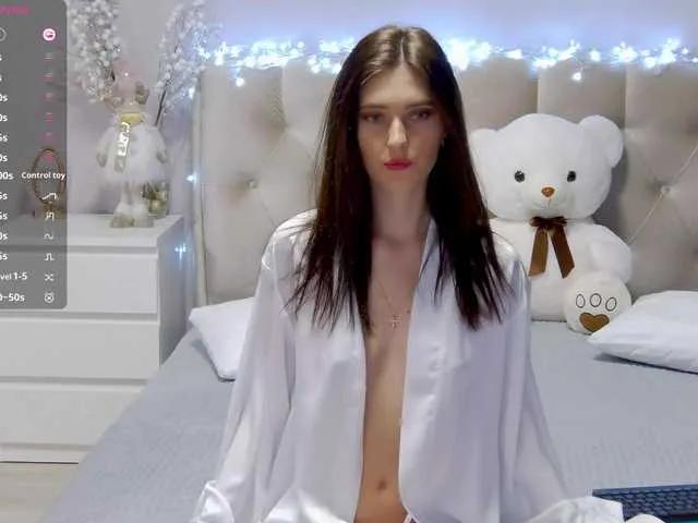 Lisa666-2 on BongaCams