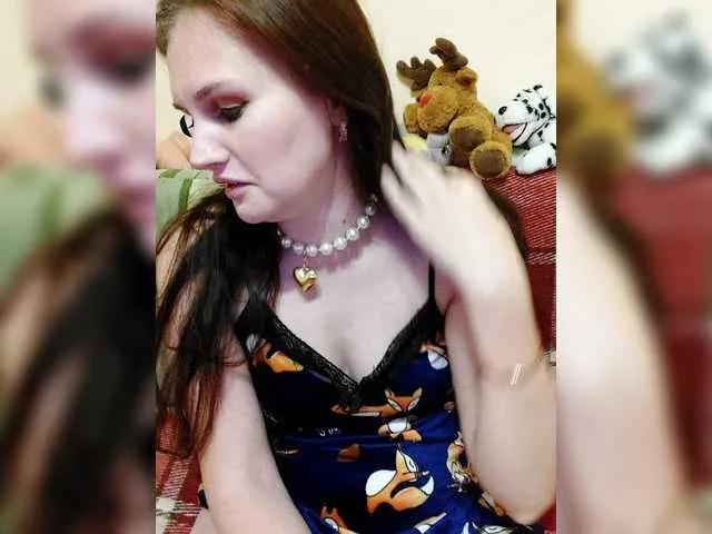 LisaLovHoney on BongaCams