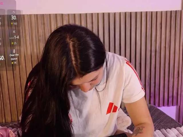 Maddy69a on BongaCams 