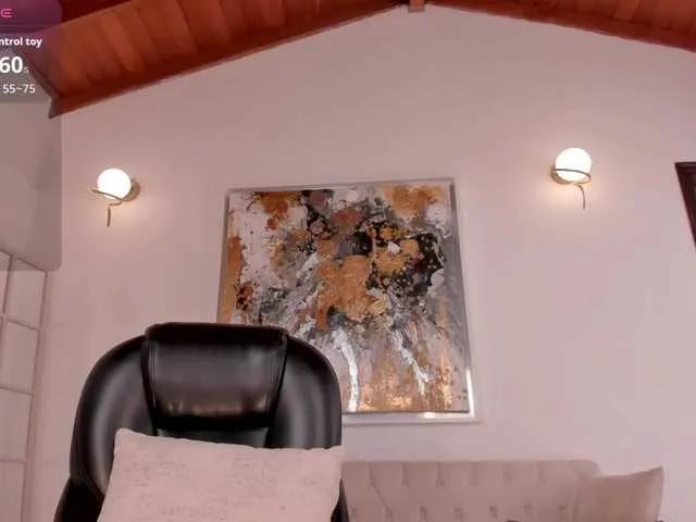 MaddyOwens on BongaCams