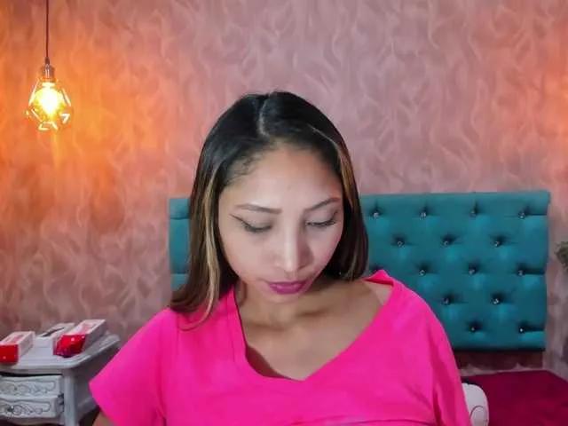 MadelineDollx on BongaCams