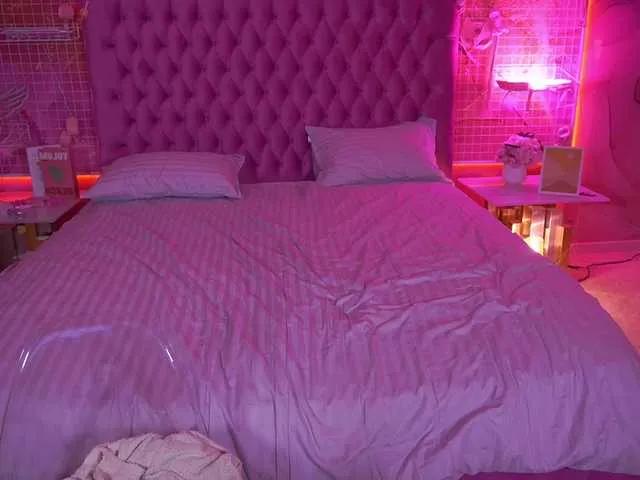 MadissonSoft on BongaCams