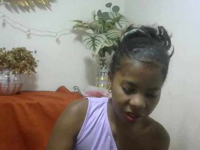 Maha19x on BongaCams 