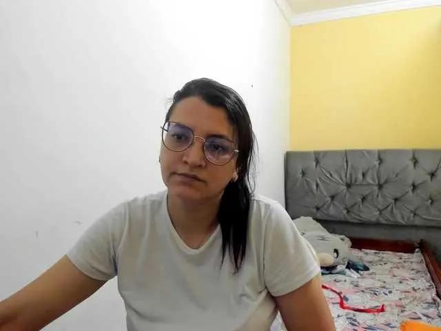 MARILYNG on BongaCams