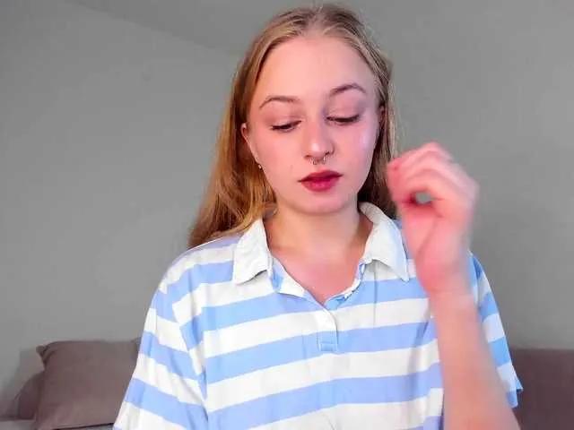 MiaMeowa on BongaCams