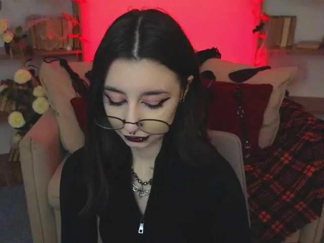 MistressMarcelline on BongaCams
