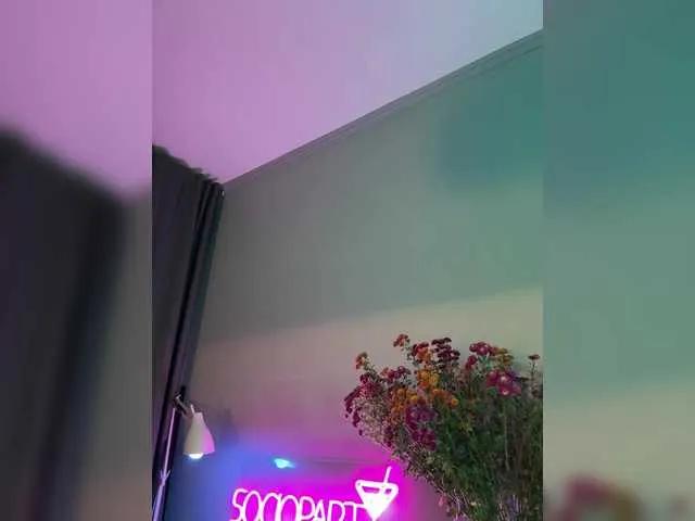 Nataliecroys on BongaCams