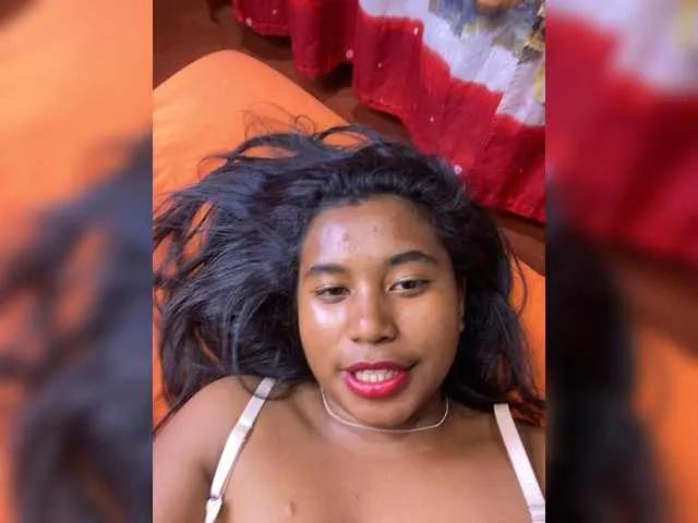 Pauliemarie on BongaCams