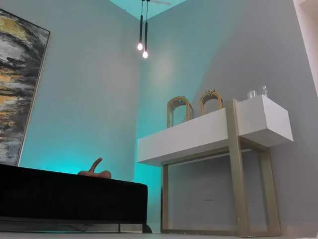 RoxanneHill on BongaCams