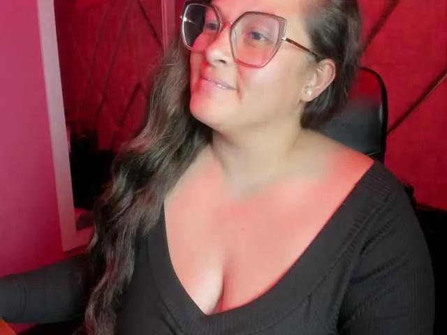 SaraThonson — IT EXCITES ME TO SEE YOUR COCK VERY HARD AND SPILLING YOUR MILK