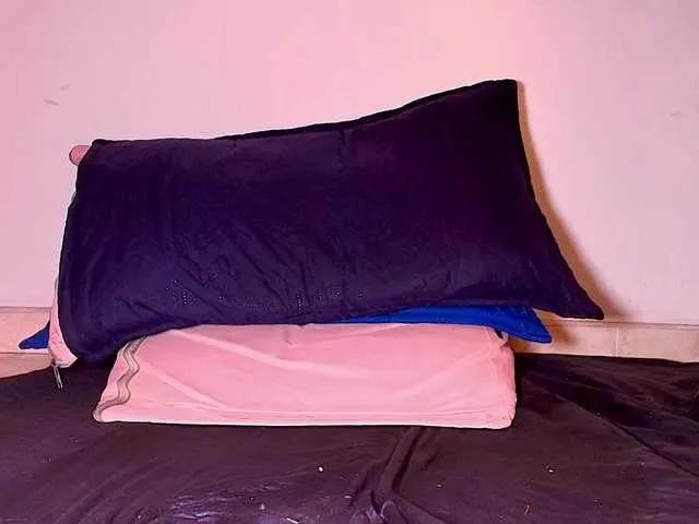 ssusy-ebony on BongaCams