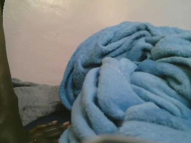 Starpettite on BongaCams