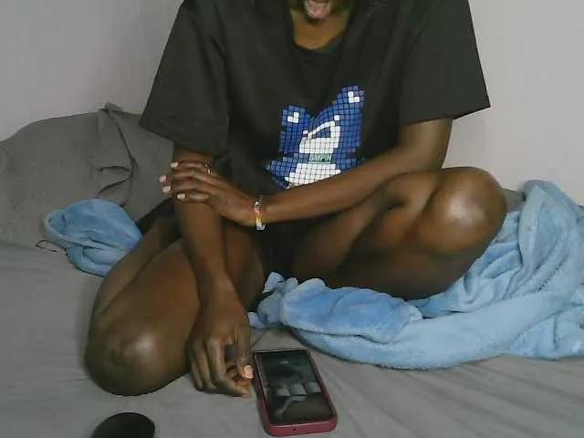 Starpettite on BongaCams