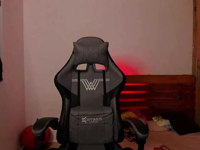 Sweet-Noah07 on BongaCams 