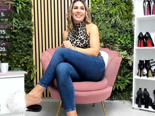 Sweetcherry30 on BongaCams