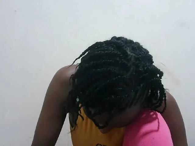 Tatswee on BongaCams 