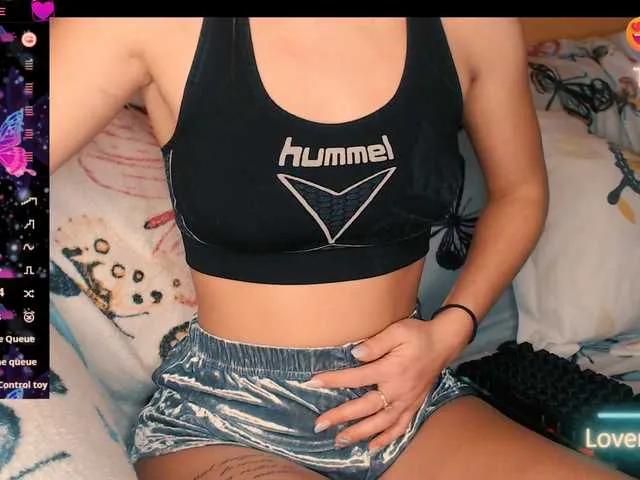 yzza-suave on BongaCams